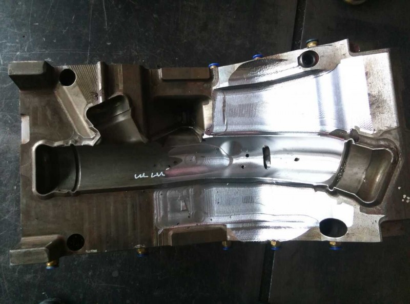 东莞吹塑模具加工模具订做