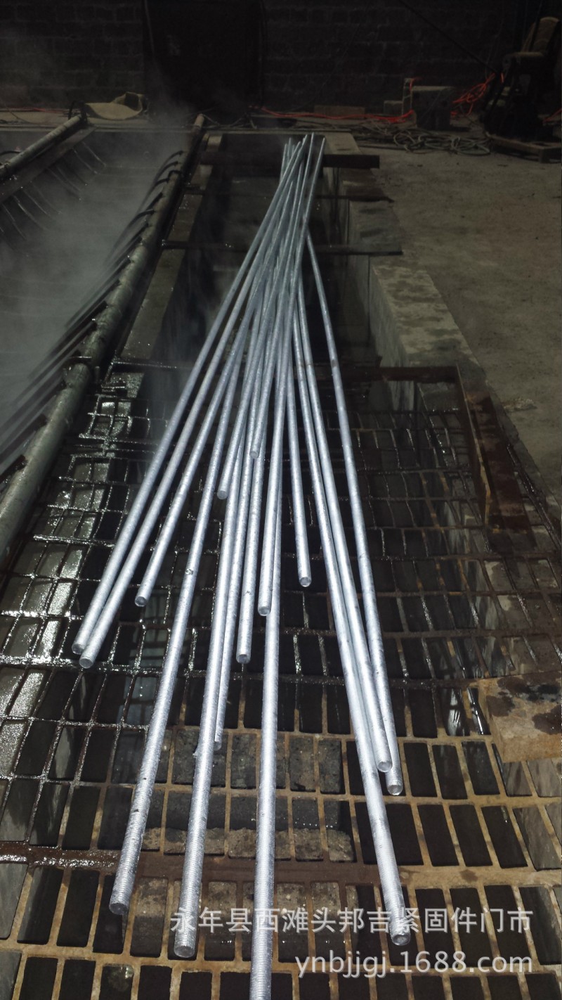 厂家直销热镀锌丝杠 欢迎来电咨询