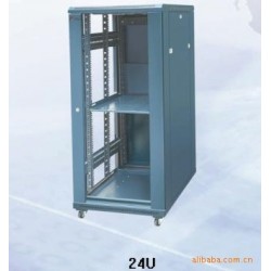 专业生产各种机箱机柜 网络机柜 电力机柜