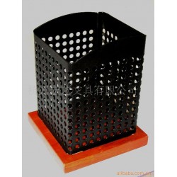 供应笔筒，木底笔筒，金属笔筒，网状木底笔筒，pen holder
