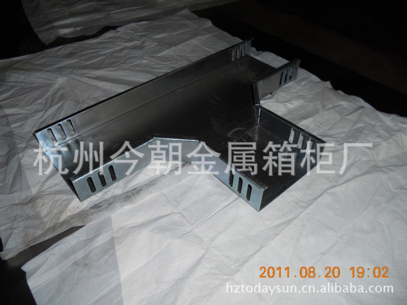 钣金加工 定制非标电缆桥架 线槽 线槽弯头