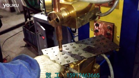 凸焊螺母自动送送料点焊机,主要用于汽车、摩托车钣金上的螺母凸焊焊接，成品率达99%以上 (460播放)