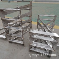 厂家直销不锈钢展示架/柜 精密焊接加工订做方管桁架工业把手配件