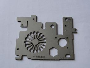 承接激光镭射切割 钣金加工 金属零件广告工艺文字制作 生产