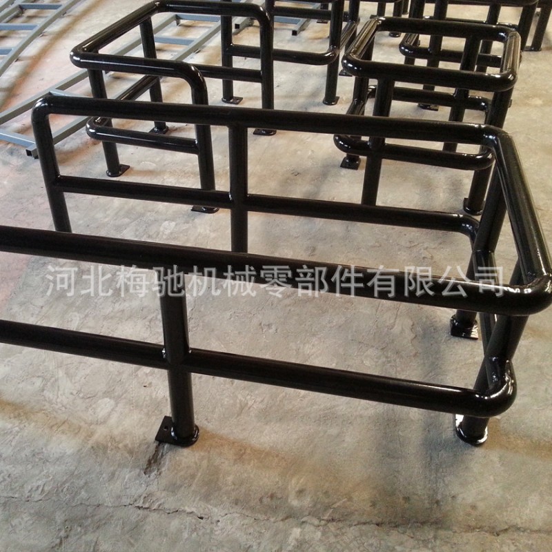 山东钢结构加工钢结构焊接护栏制作不锈钢楼梯扶手焊接加工质量优