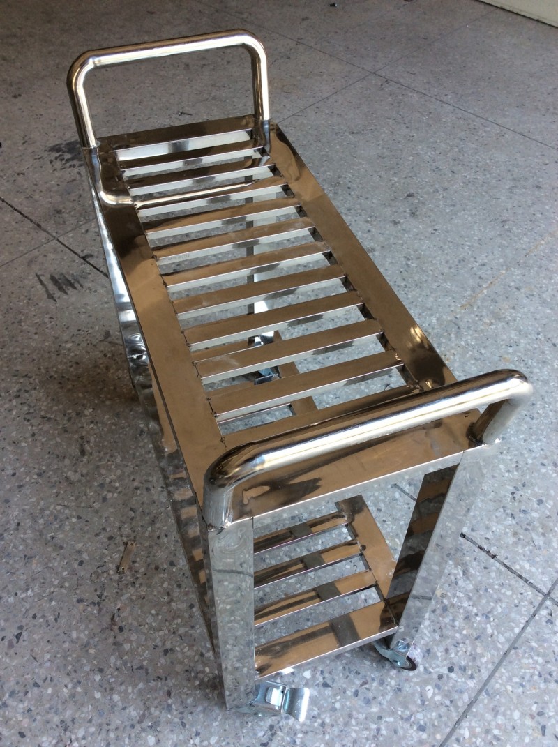 承接大小型不锈钢置物架管材置物推车生产制作 可定制