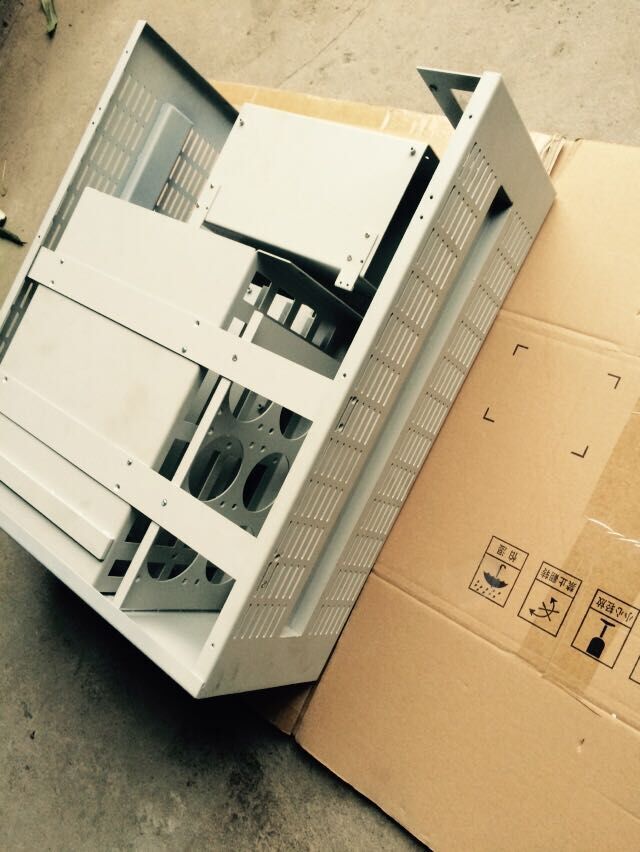 嘉定厂家加工定制非标机箱。钣金件,外壳等