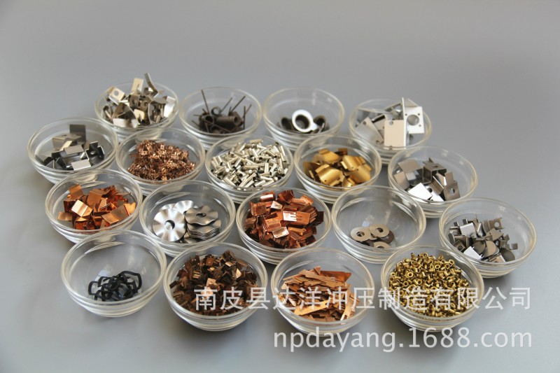 优质五金冲压件加工定制 电子电器配件 小冲压件 精密级07