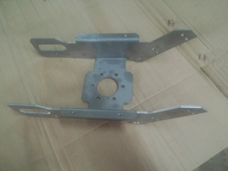 不锈钢钣金件激光折弯加工提供来图来样五金加工