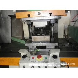 模具加工厂，加工各种疑难单工序模级进模异形拉深模汽车模具
