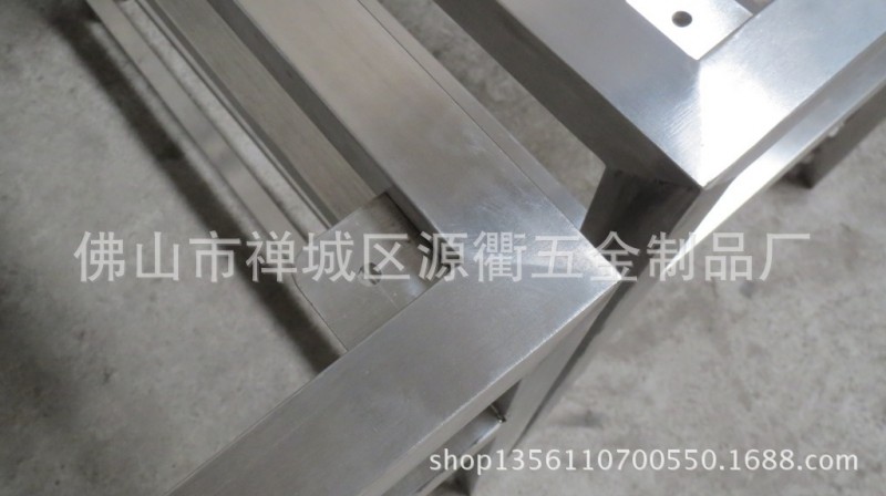 高级西餐厅不锈钢餐桌架 拉丝不锈钢支架 佛山不锈钢加工厂