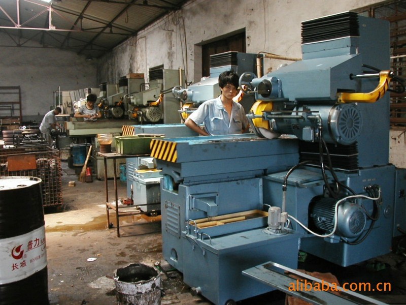 加工 专业对外提供定制特种矿山专用白口铁件磨加工