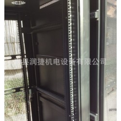 河北机柜厂价格低质量优 润捷牌网络机柜生产 机房专用