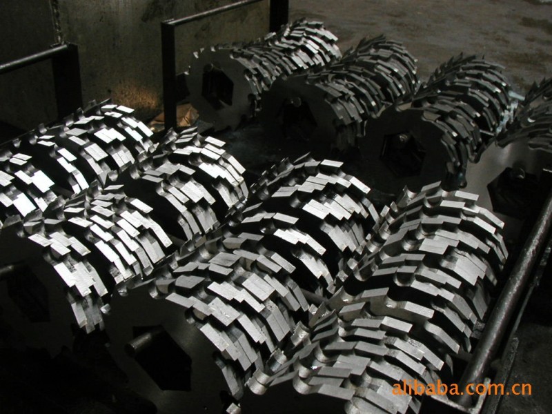 加工 专业对外提供特种钢板刀片冲压加工