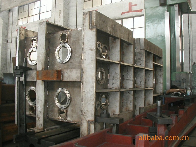 上海工厂提供大型不锈钢箱体件数控切割,焊接加工