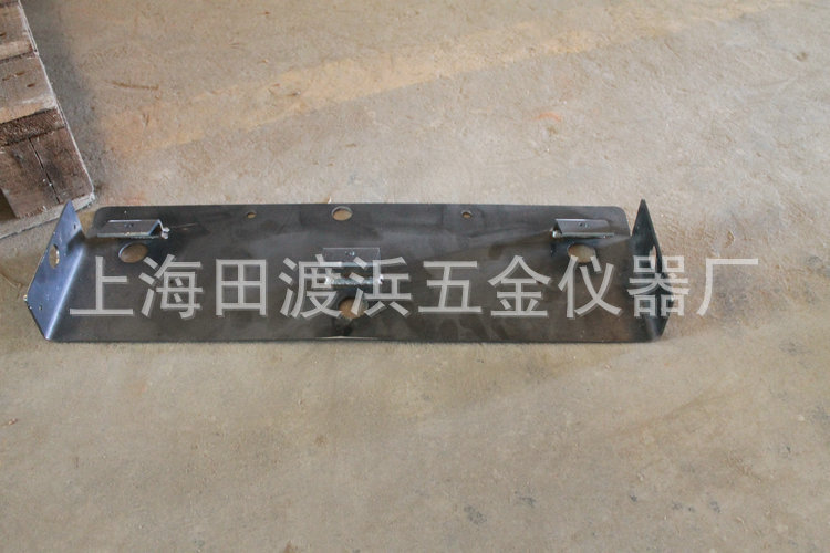 厂家热销 汽配焊接件 大型焊接件