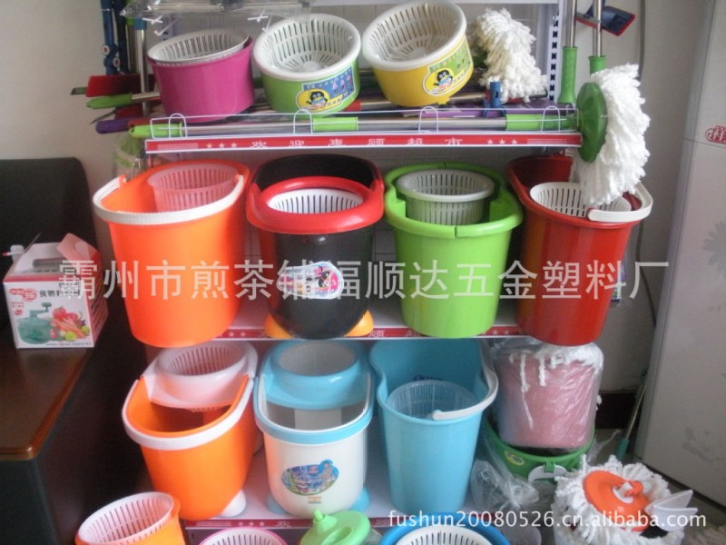 最新款QQ旋转拖把,手压旋转甩水拖把,新时尚小木马免脚踩拖把