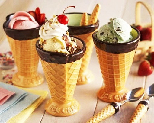 热售台式MQ-L22A三头三色麦当劳,KFC冰淇淋机