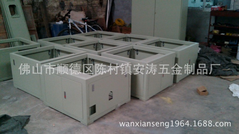 钣金冲孔折弯焊接