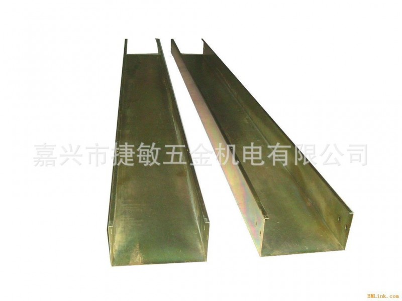 供应200——400电缆桥架