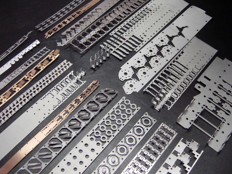 冲压件厂家低价供应不锈钢冲压件 不锈钢弹簧钢冲压件