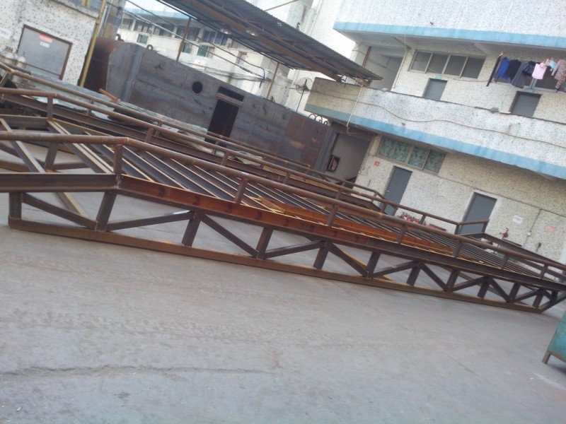 钢结构轨道展示架,钢结构工程,大型钢结构