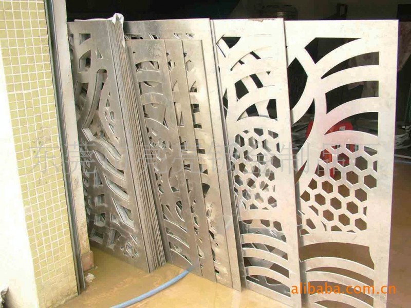 供应东莞三菱激光切割加工