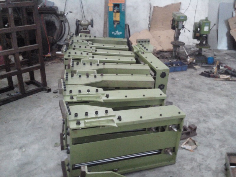 广东东莞 钣金剪板、折弯加工,热轧钢板折弯加工,铁板折弯来图