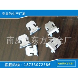 大量供应各种汽车配件，汽车零部件，钣金件