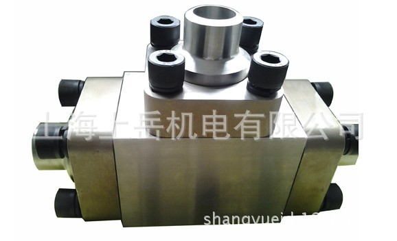 OEM生产加工不锈钢焊接式法兰SAE组件高压油口法兰方形接头体锻件