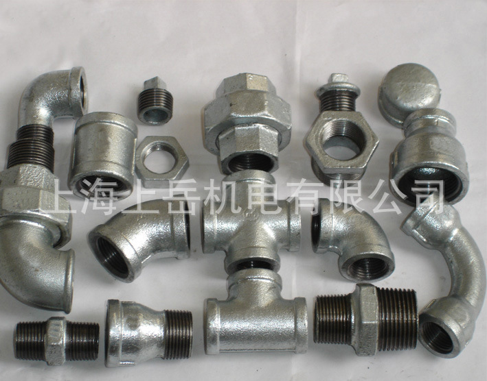 消防管道不锈钢水暖管管件沟槽式异径弯头四通挠性卡箍连接法兰盖