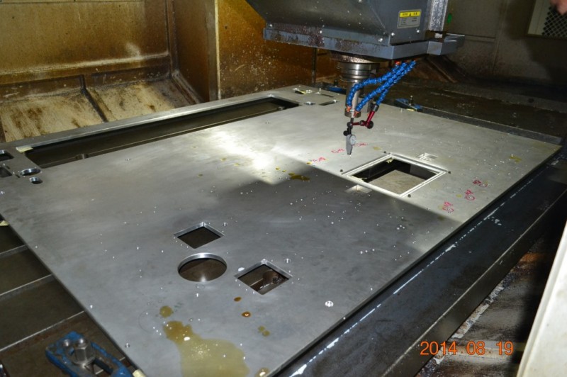 上海嘉定工厂提供高精度铝型材大型卧式加工中心对外加工