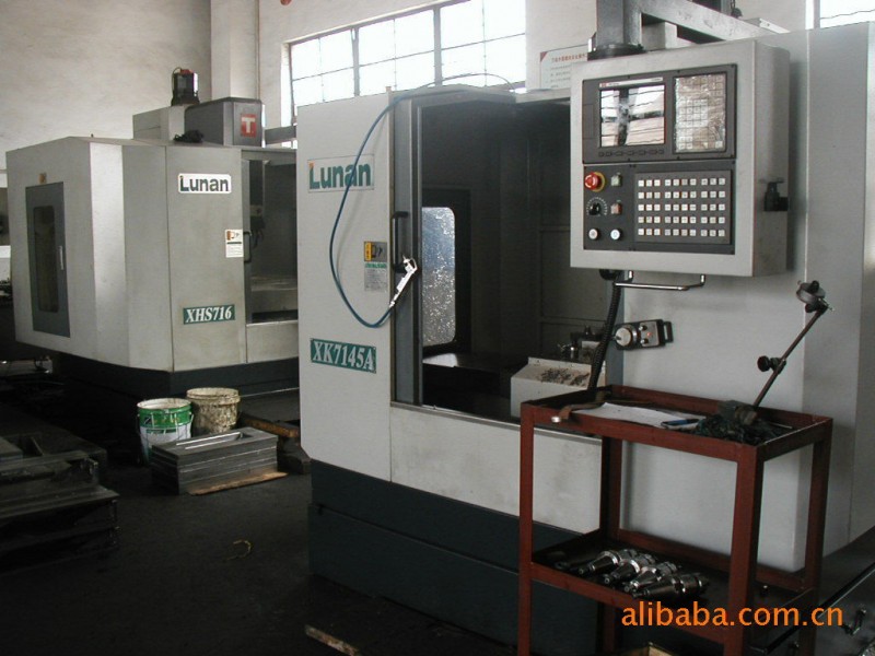 加工 专业对外提供定制大批量机械零件铣加工