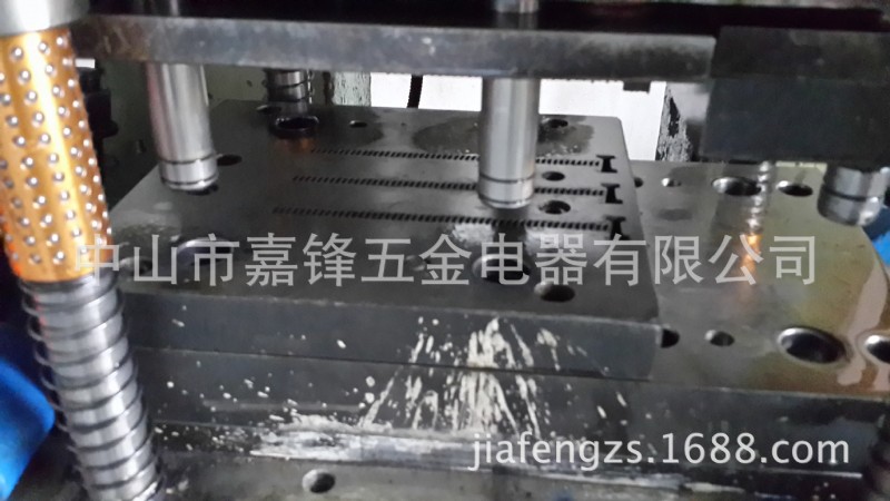 专业模具加工制作