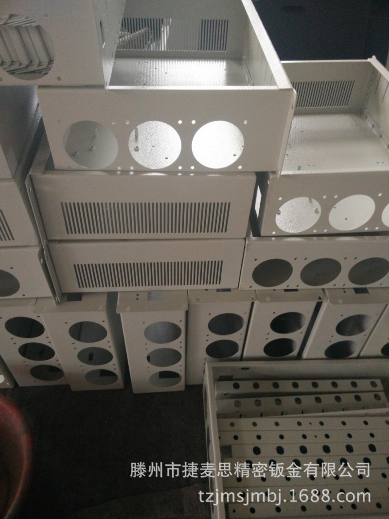 滕州钣金加工 精密折弯加工 机箱外罩 机箱外壳 电柜制作