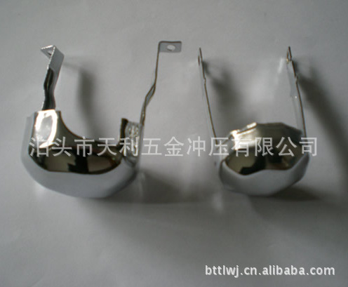 天利五金冲压公司专业生产汽车大灯遮光罩