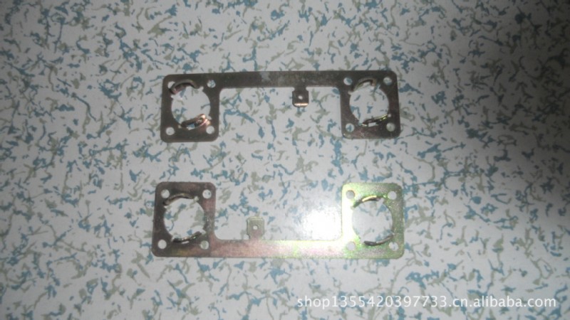 泊头厂家专业生产精密五金冲压件、不锈钢拉伸件、弹片连接片