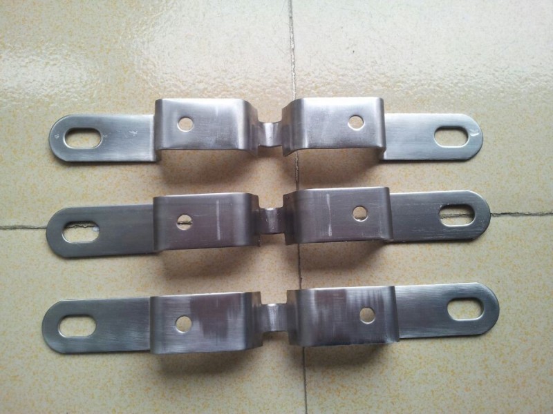 厂家直销供应款式新颖家具五金支架 来图来样定制五金实用支架