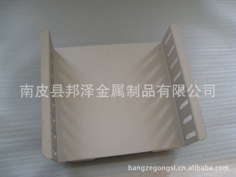 厂家常年供应精密五金件、不锈钢冲压件、拉伸件、钣金件等。