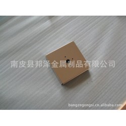 常年供应精密五金冲压件/钣金件/卷管