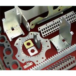 CNC激光切割不锈钢钣金加工2MM--15MM
