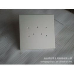 南皮厂家常年供应高品质精密五金冲压件/钣金件，汽车配件