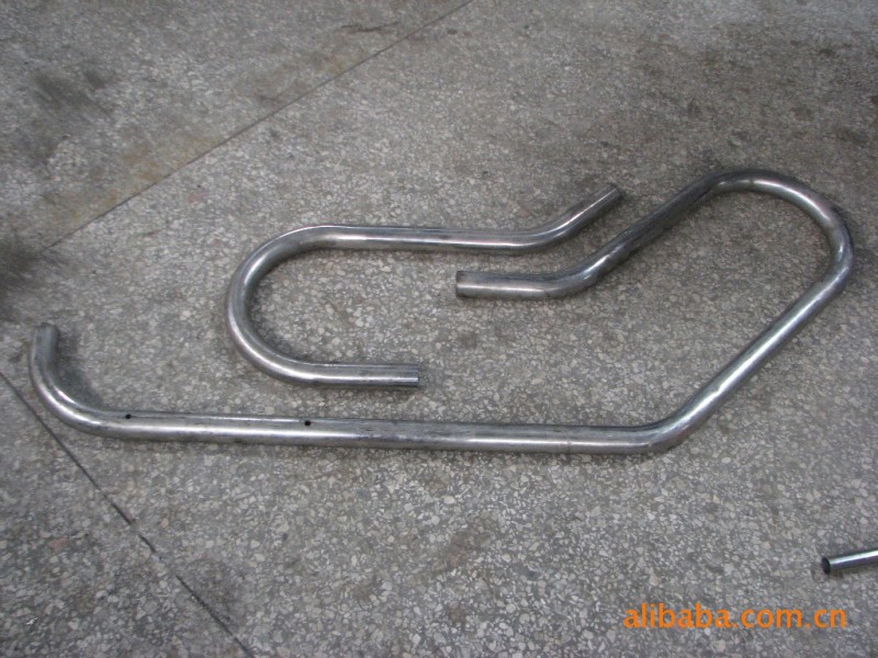 提供高档多弯形游泳池扶手弯管加工