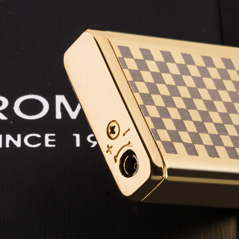 百诺正品创意超薄防风感应触摸户外便携可充气高档精品打火机批发