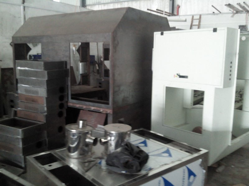 厂家供应 五金加工钣金加工不锈钢五金件加工折弯激光切割加工