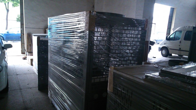 供应风冷,水冷机箱