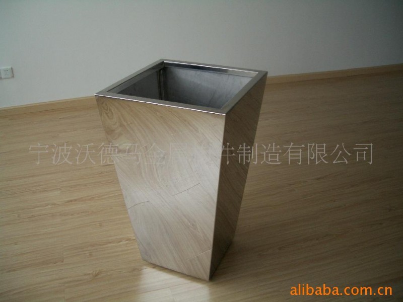 供应不锈钢装饰花盆,不锈钢花盆,金属花盆