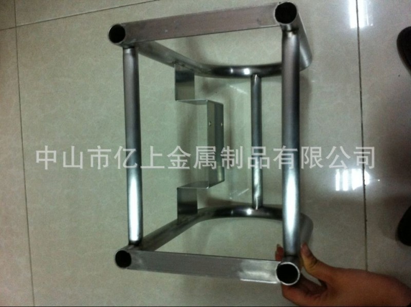 亿上承接专业钣金件厂,专业生产精密钣金件,折弯钣金件