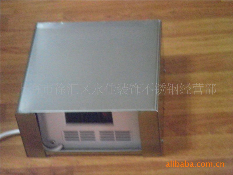 钣金焊接加工定做外挂不锈钢烘手机箱体