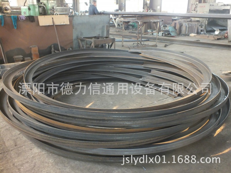 钢管角铁成型机 溧阳厂家销售多功能型材卷圆设备价格优惠